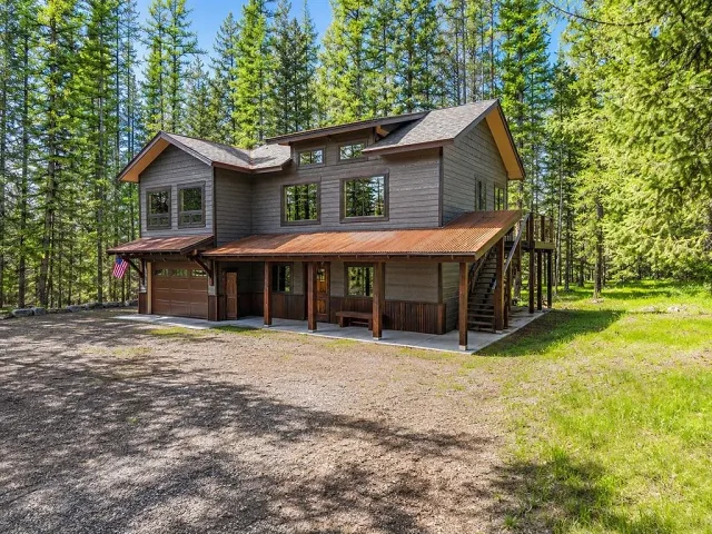 Crystal Lakes home ready for your finishing touches 4 of 16