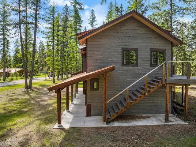 Crystal Lakes home ready for your finishing touches 6 of 16