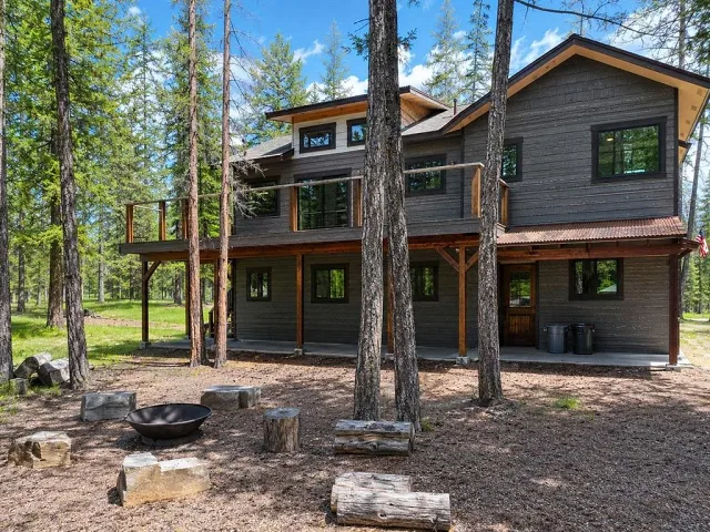 Crystal Lakes home ready for your finishing touches 7 of 16