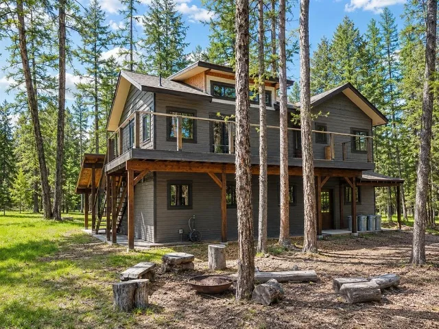 Crystal Lakes home ready for your finishing touches 8 of 16