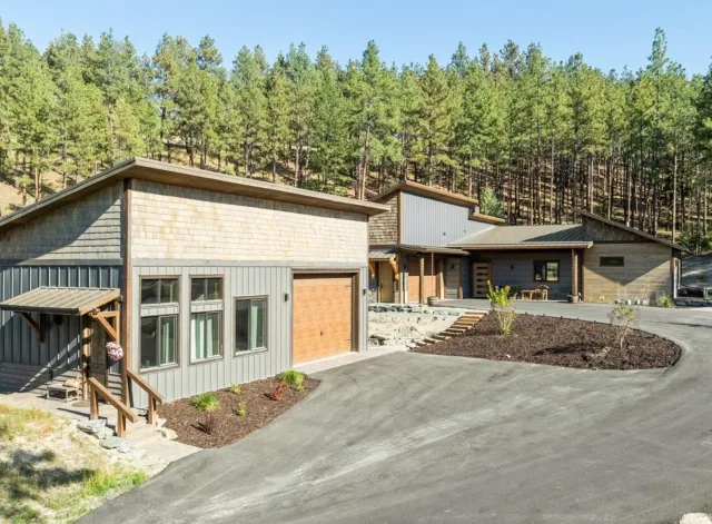 Golf resort home with guest house and heated shop 2 of 7