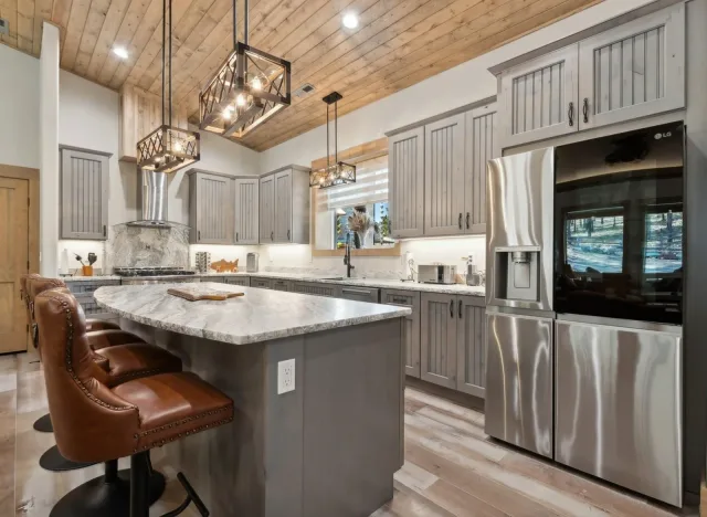 Golf resort home with guest house and heated shop 6 of 7
